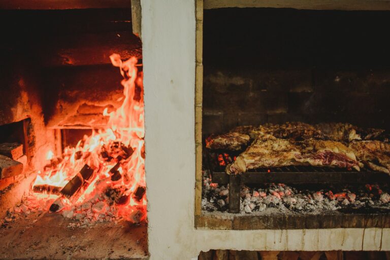 Championnat national de barbecue de Forbes : bœuf, poulet, agneau et porc au jugement ce week-end